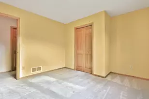 897 Evergreen Ct, Vadnais Heights, MN 55127 - Photo 31