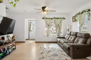 306 12th Ave SW, Austin, MN 55912 - Photo 3