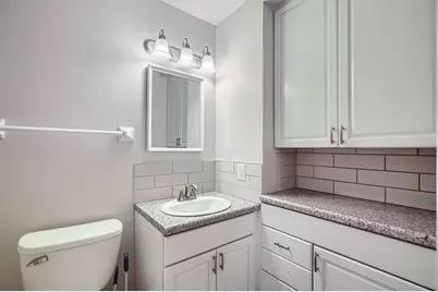 66 9th Street E #1305, Saint Paul, MN 55101 - Photo 5