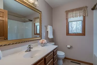 100 Crystal Lane, Mankato, MN 56001 - Photo 9