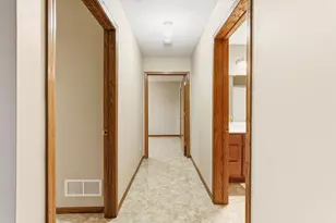 1735 Carleton Dr, Hastings, MN 55033 - Photo 27