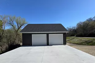 664 Spring Creek Rd S, Red Wing, MN 55066 - Photo 5