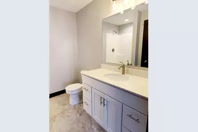 1066 Cullen Street, Saint Peter, MN 56082 - Photo 17