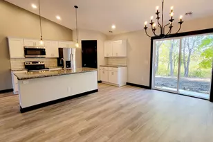 1066 Cullen St, Saint Peter, MN 56082 - Photo 5