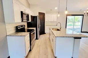 1066 Cullen St, Saint Peter, MN 56082 - Photo 7