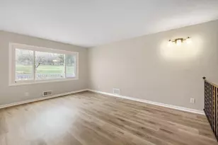 4668 Penkwe Way, Eagan, MN 55122 - Photo 7
