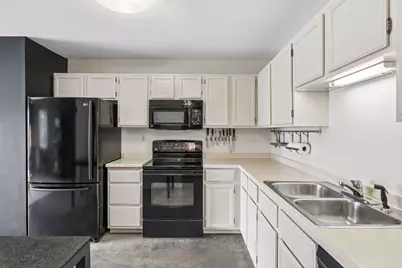 66 9th Street E #2113, Saint Paul, MN 55101 - Photo 7
