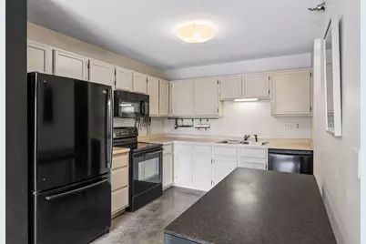 66 9th Street E #2113, Saint Paul, MN 55101 - Photo 5