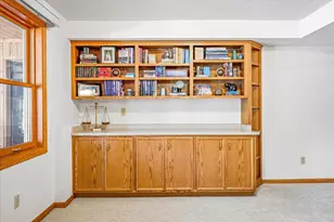 4564 Cliff Ridge Ct, Eagan, MN 55123 - Photo 37