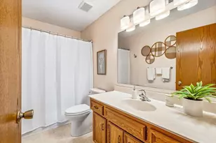 4564 Cliff Ridge Ct, Eagan, MN 55123 - Photo 29