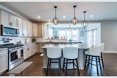 18468 70th Avenue N, Maple Grove, MN 55311 - Photo 5