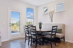 348 Bluejay Ave, Chaska, MN 55318 - Photo 13