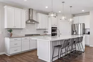 348 Bluejay Ave, Chaska, MN 55318 - Photo 9