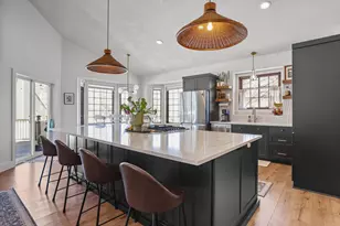 5683 Dufferin Dr, Savage, MN 55378 - Photo 5