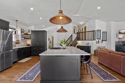 5683 Dufferin Drive, Savage, MN 55378 - Photo 7