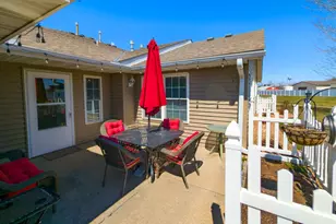 1906 Oak Tree Ln, Austin, MN 55912 - Photo 1