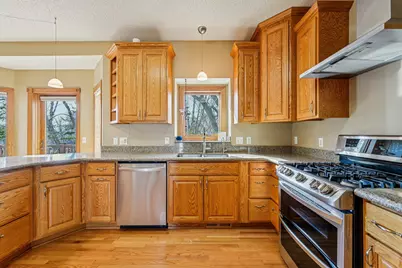 5669 Oak View Court, Savage, MN 55378 - Photo 5