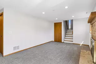 14655 Sherwood Pl, Burnsville, MN 55306 - Photo 25