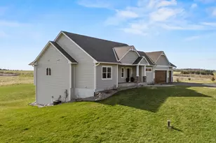 4 170th St, River Falls, WI 54022 - Photo 3
