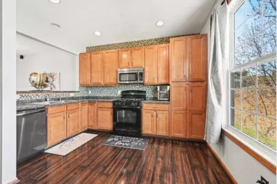 4360 Bulrush Boulevard, Shakopee, MN 55379 - Photo 5