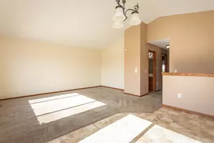 1803 Jasmine Dr, Alexandria, MN 56308 - Photo 11