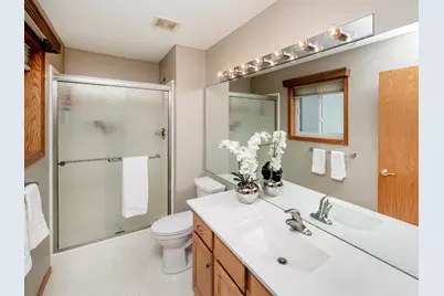 7565 Ojibway Park Court, Woodbury, MN 55125 - Photo 23