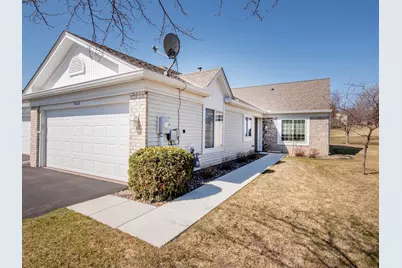 7565 Ojibway Park Court, Woodbury, MN 55125 - Photo 3