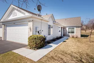 7565 Ojibway Park Ct, Woodbury, MN 55125 - Photo 3