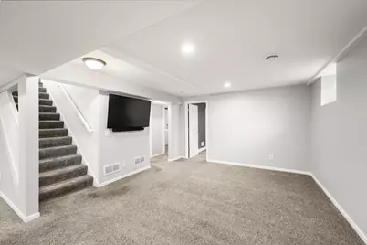 1900 Maryland Avenue N, Golden Valley, MN 55427 - Photo 19