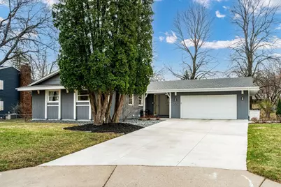 1900 Maryland Avenue N, Golden Valley, MN 55427 - Photo 1