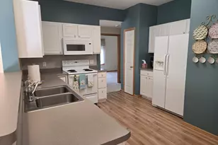 6889 Folkestone Rd, Apple Valley, MN 55124 - Photo 1