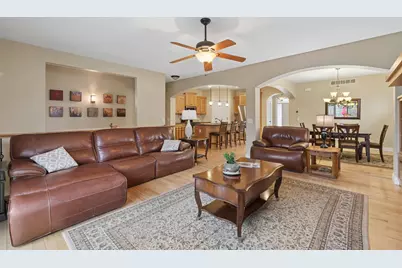 2828 Hawk Ridge Road NW, Prior Lake, MN 55372 - Photo 5