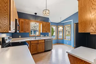 1401 Park St, White Bear Lake, MN 55110 - Photo 13