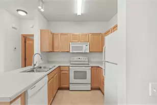 6815 Pine Crest Trail S, Cottage Grove, MN 55016 - Photo 13