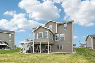 11324 Red Stem Ct, Maple Grove, MN 55311 - Photo 43