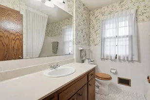 8601 Fairview Ave N, New Hope, MN 55428 - Photo 17