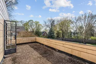 265 Woodlawn Ave, Saint Paul, MN 55105 - Photo 45