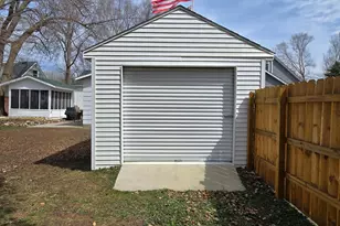 418 Skaro St, Saint Peter, MN 56082 - Photo 29