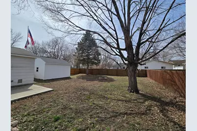 418 Skaro Street, Saint Peter, MN 56082 - Photo 33