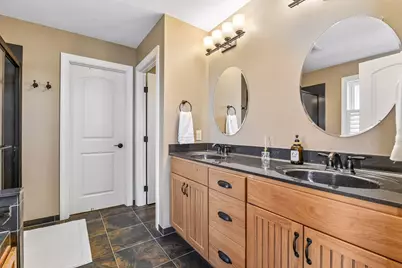 3917 Valencia Lane, Chaska, MN 55318 - Photo 23