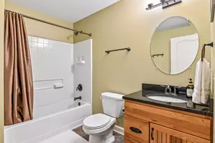 3917 Valencia Ln, Chaska, MN 55318 - Photo 39