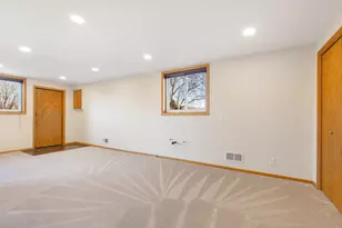 747 Terrace Dr, Roseville, MN 55113 - Photo 25