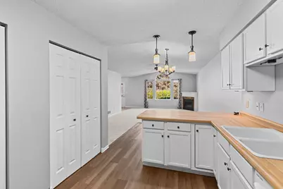 1344 Carriage Drive #1344-B, Hudson, WI 54016 - Photo 15