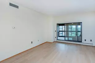 2275 Youngman Ave, Saint Paul, MN 55116 - Photo 9