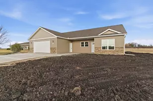 424 22nd Ave NW, Waseca, MN 56093 - Photo 27