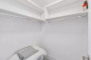 215 Ferndale Rd S, Wayzata, MN 55391 - Photo 35