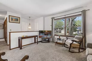18815 South Ln, Minnetonka, MN 55345 - Photo 5