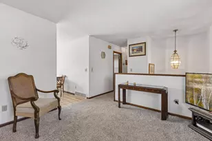 18815 South Ln, Minnetonka, MN 55345 - Photo 7