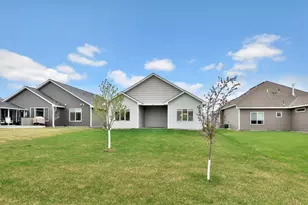 31683 Newport Curv, Lindstrom, MN 55045 - Photo 5