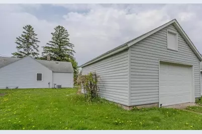 607 Saint Johns Avenue, Red Lake Falls, MN 56750 - Photo 11